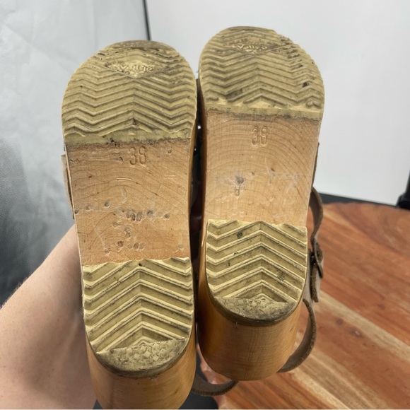 Sven Made in USA Taupe Leather Clogs heels Sz 38 7.5-8 - Picture 7 of 9